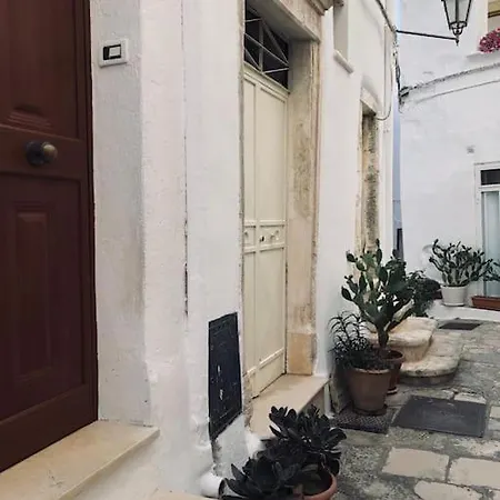 Casa Centro Storico شقة أوستوني