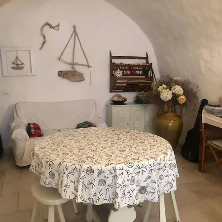Casa Centro Storico أوستوني